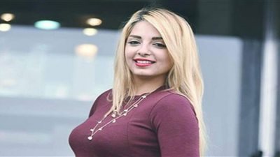 مي حلمي تحتفل بعيد ميلادها في دبي (صور)