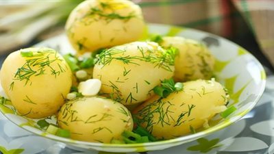 تناول البطاطس يعزز صحة القلب وضغط الدم