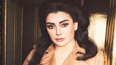 شاهد.. غادة عبدالرازق تستعرض أنوثتها وسط الطبيعة وتقدم 3 نصائح لجمهورها (صور)