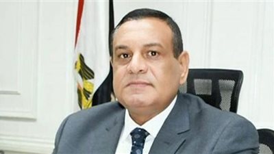 إحالة ٧٧١ من العاملين بالمنشآت الحكومية بدمنهور للتحقيق