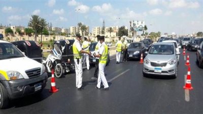 1731 مخالفة لقائدي الدراجات النارية لعدم ارتداء الخوذة