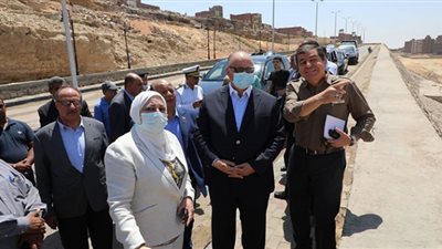 محافظ القاهرة يتفقد أعمال الإزالة الجارية بمنطقة الجبخانة