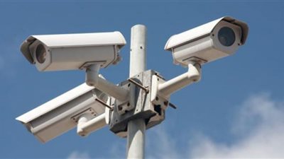 تفريغ كاميرات المراقبة في واقعة تعدي شاب علي طفلتين شقيقتين داخل مصعد بالخانكة