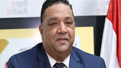 محمد عزمي: وزارة الصناعة نجحت في التعامل مع أزمة كورونا