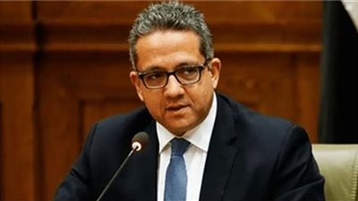 العنانى يبحث سبل استثمار زخم مؤتمر COP 27 للترويج السياحي لمصر