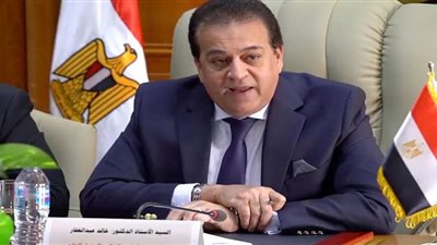 البدء في إجراءات تكليف خريجي كليات الصيدلة 2020