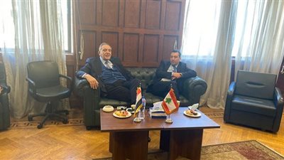 غرفة تجارة الإسكندرية تستقبل قنصل لبنان لبحث سبل التعاون