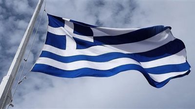 وزير خارجية اليونان يزور موسكو للمساعدة في تسوية الأزمة الأوكرانية