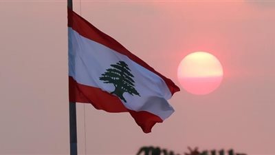 لبنان يتسلم أكبر شحنة مُساعدات مصرية