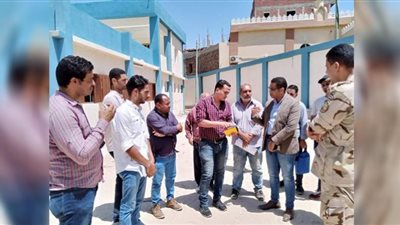 رئيس مدينة دشنا يتابع أعمال رفع كفاءة مركزي شباب فاو بحري والعطيات