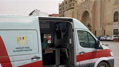 محافظ القاهرة يتابع جهود المركز التكنولوجي الوحدة المتنقلة بحي النزهة