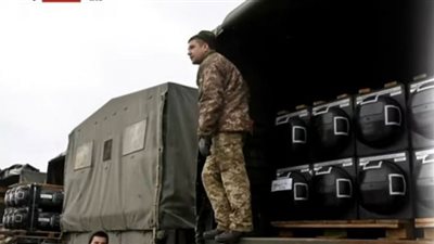 أمريكا وأوكرانيا.. مساعدات عسكرية تجاوزت 650 مليون دولار لمواجهة الدب الروسي| شاهد