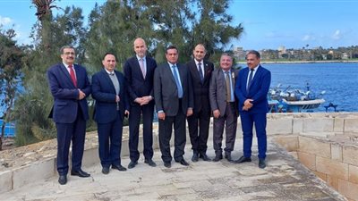 (بالصور) زيارة محافظ البحيرة وقنصل عام فرنسا لقلعة قايتباى