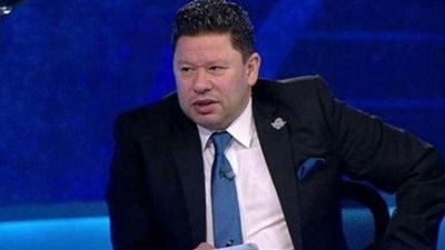 رضا عبدالعال مع أسما إبراهيم في 