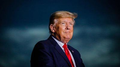 ترامب لزمور: لا تستسلم وابق شجاعًا!