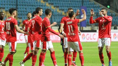 سموحة و الأهلى بالدورى المصرى .. تفوق الأحمر بتاريخ المواجهات