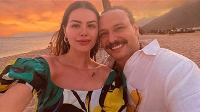 هنادي مهنا تكشف سبب تأجيل حملها ونجاح 