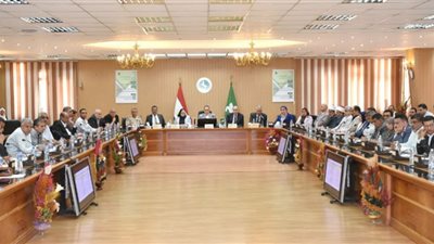 تنفيذي الشرقية يستعرض آلية تطبيق قانون انتظار المركبات