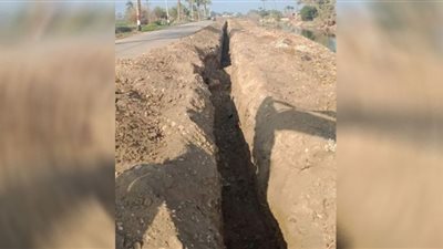 تدعيم شبكة مياه الشرب ومتابعة المركز التكنولوجي المتنقل بقرى الفشن