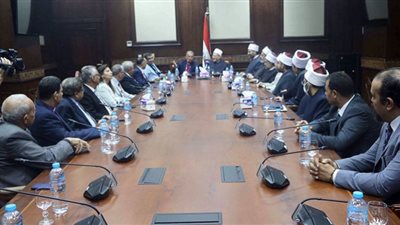 رئيس الطائفة الإنجيلية يهنئ مفتي الجمهورية بعيد الأضحى