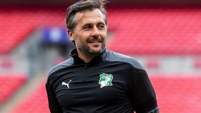 ميدو يكشف كواليس مفاوضات اتحاد الكرة مع باتريس بوميل