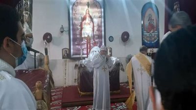 الأنبا باخوم يترأس فعاليات ثالث ايام صوم يونان فى كنيسة مارمرقس والبابا أثناسيوس (صور)