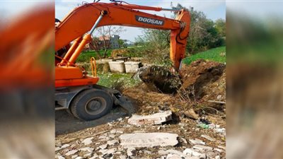 إزالة 24 تعدي علي أملاك الري ببلبيس ضمن أعمال الموجه 19