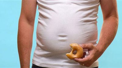 أخصائية غدد صماء تقدم حلا سريعا للتخلص من دهون البطن الخطيرة