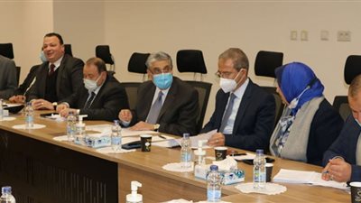 وزير الكهرباء يبحث مع وزير المالية السوداني مشروع الربط الكهربائي بين البلدين