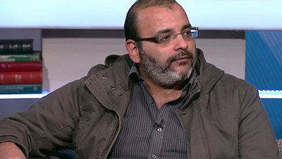 أيمن بهجت قمر يفجر مفاجأة حول حقوق الملكية الفكرية