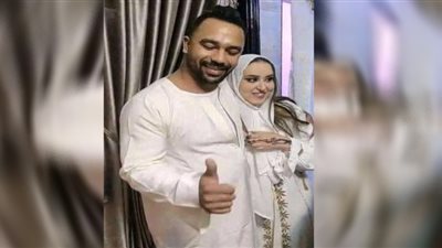 صور.. عروسة الإسماعيلية برفقة زوجها في عش الزوجية