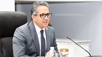 وزير السياحة يشارك في حضور مراسم توقيع مذكرة تفاهم 