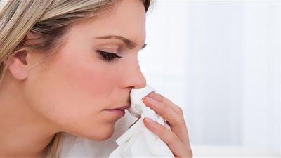دراسة: بكتيريا موجودة في الأنف تزيد من خطر الإصابة بمرض الزهايمر