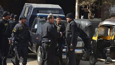 بتعاملت تخطت 10 ملايين جنيه..تفاصيل سقوط عاطل يتاجر في العملات بقنا