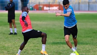 كواليس التدريب الأول للزمالك في أنجولا (فيديو)