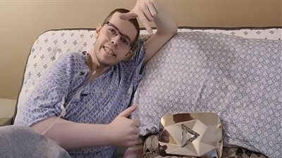 وفاة تكنوبليد أشهر لاعبي ماينكرافت وساند بوكس