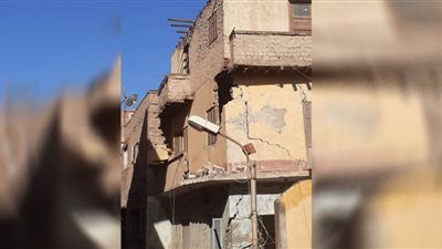 انهيار منزل غير مأهول بالسكان بمدينة ببا دون إصابات