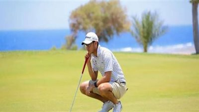 بالفيديو.. دين والمهدى يطاردان برهومى ونزار وابوالعلا ببطولة مصر الدولية للجولف