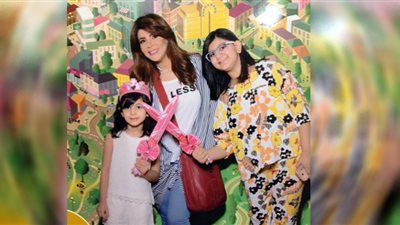 أحفاد إلهام الفضالة مطلوبين على جوجل (صور)