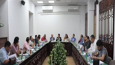 نقابة البيطريين تحذر من مخاطر التعامل مع منتحلي صفة طبيب