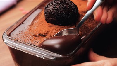 طريقة عمل كيكة بالشوكولاتة سريعة التحضير