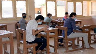 بدء امتحان مادتي الكيمياء والجغرافيا للثانوية العامة في التاسعة صباحا بالدقي