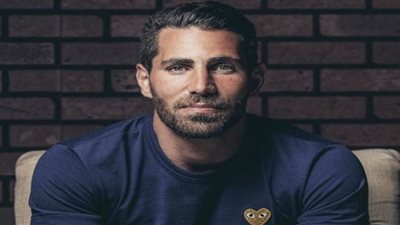 الليلة.. عزيز مرقة يشعل ساقية الصاوي بأجمل أغانيه