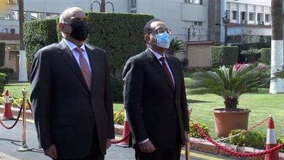 فيديو.. رئيس الوزراء يستقبل نظيره الأردني