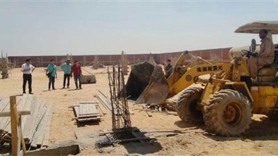 الأجهزة التنفيذية بالشرقية توجه ضربات رادعة للمتعدين على الأراضى الزراعية