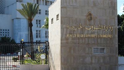 الخارجية التونسية تطالب رعاياها بأوكرانيا بمغادرة أماكن التوتر