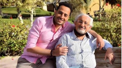 عصام السقا يطالب جمهوره بالدعاء لـ أحمد حلاوة بعد تدهور حالته