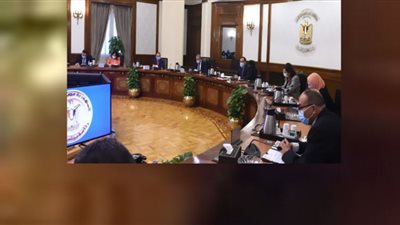 مدبولي: تويجهات رئاسية بتعزيز ودعم برامج الحماية الاجتماعية