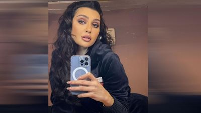 بفستان مثير.. جيسي عبدو تحتفل بعيد ميلادها عبر إنستجرام (صور)