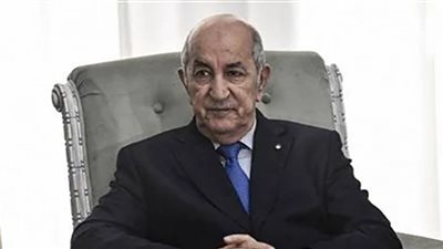 الرئيس الجزائري يوجه بمواصلة إثراء مشروع قانون الحريات النقابية وممارسة الحق النقابي